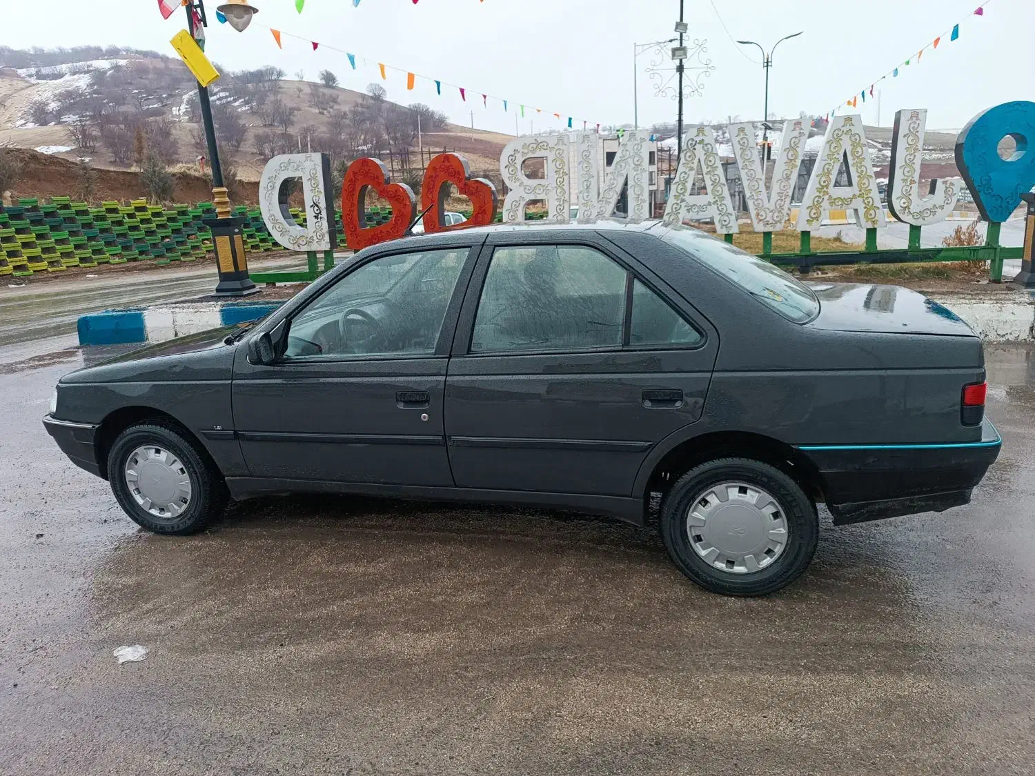 پژو ۴۰۵جی ال آی|خودرو سواری و وانت|جوانرود, |دیوار