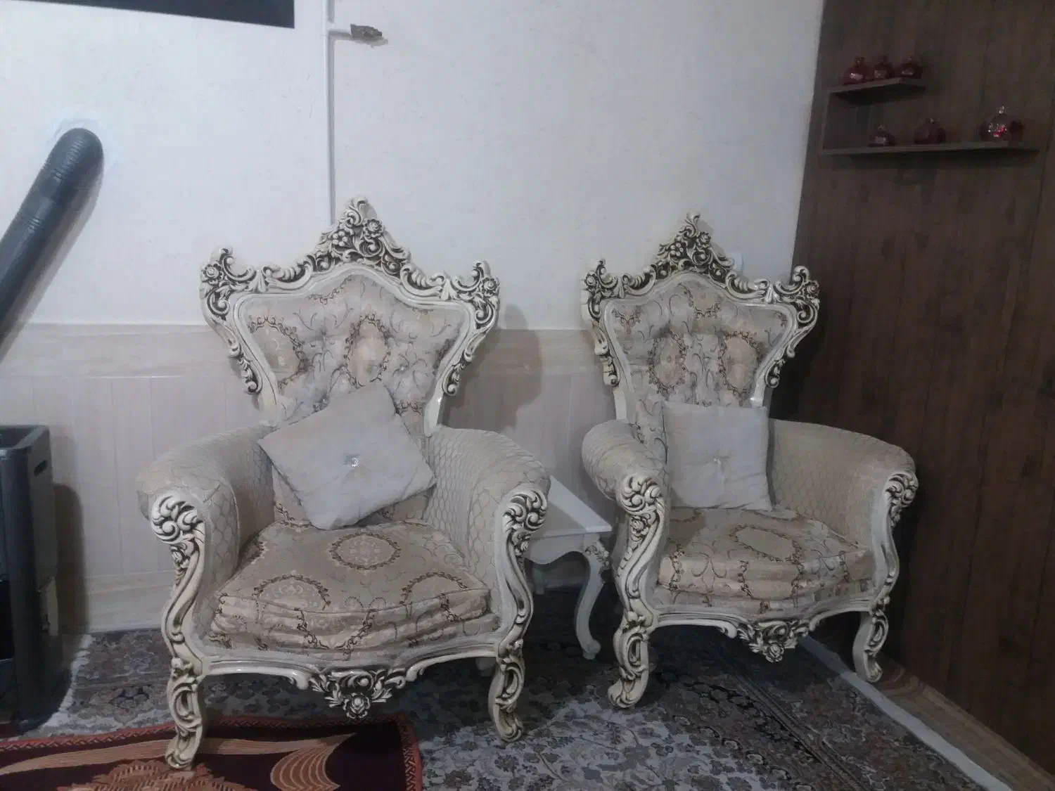 مبل سلطنتی ۹ نفره|مبلمان خانگی و میز عسلی|شیروان (خراسان), |دیوار