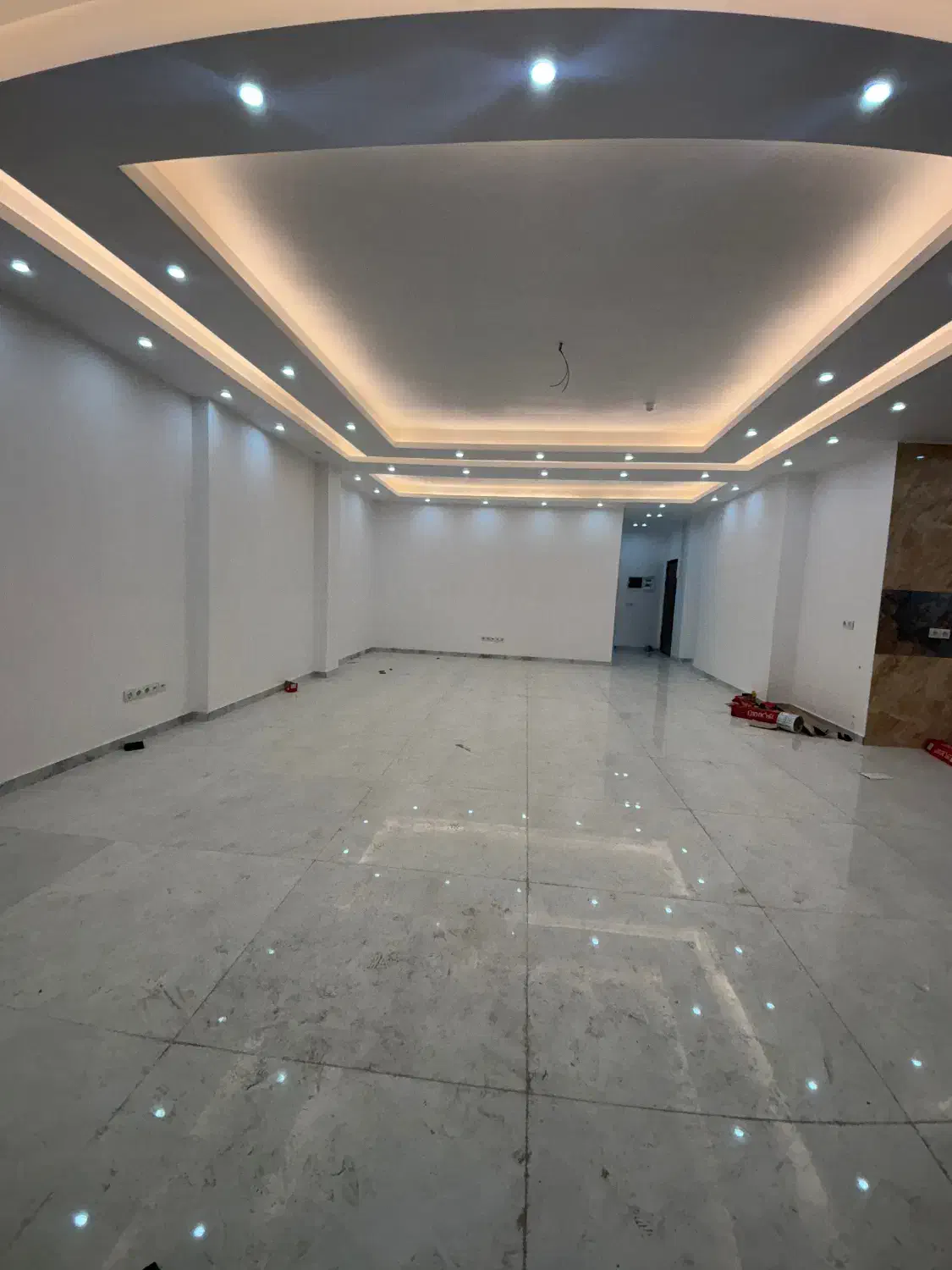 فروش آپارتمان لوکس و نوساز در اندیشه جنوبی|فروش آپارتمان|گنبد کاووس, |دیوار