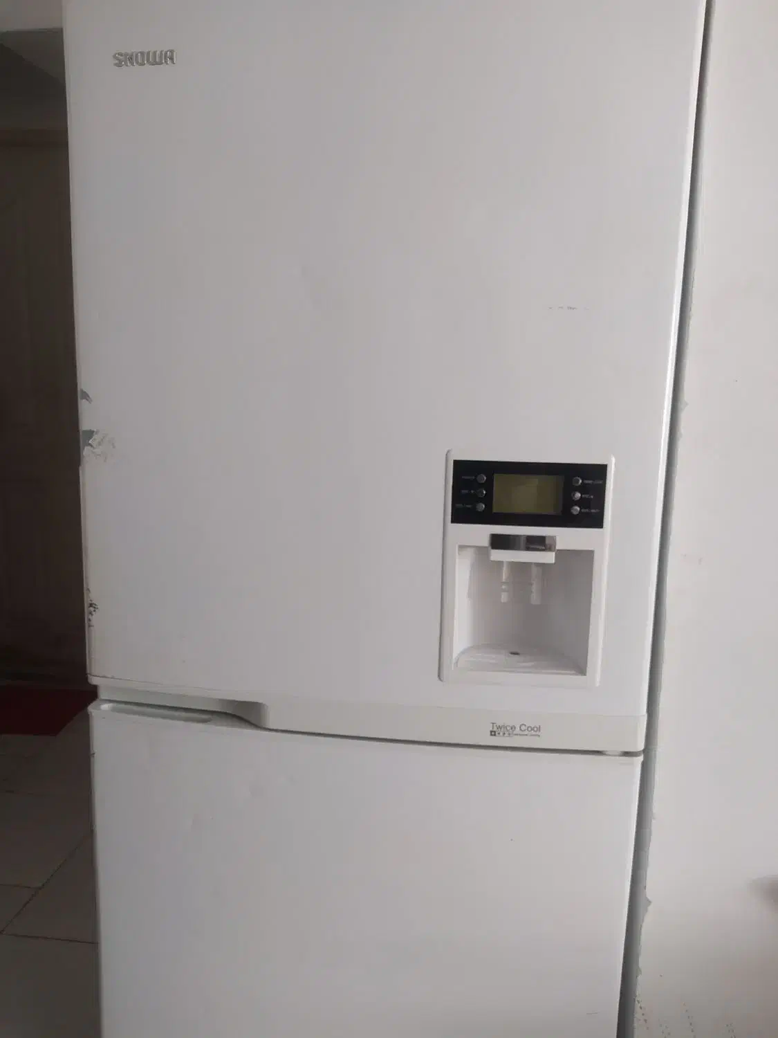 یخچال فریزر اسنوا|یخچال و فریزر|شاهین‌شهر, گزبرخوار|دیوار