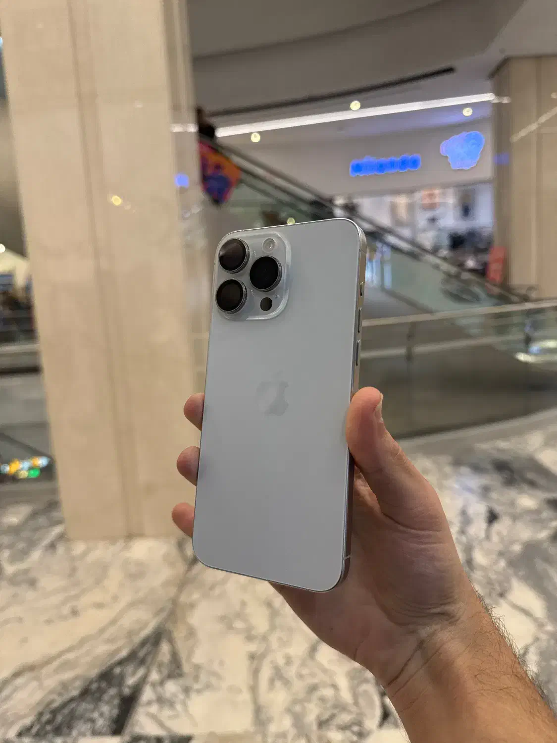 ۱۵ پرومکس رنگ سفید کارکرده|موبایل|تهران, صادقیه|دیوار