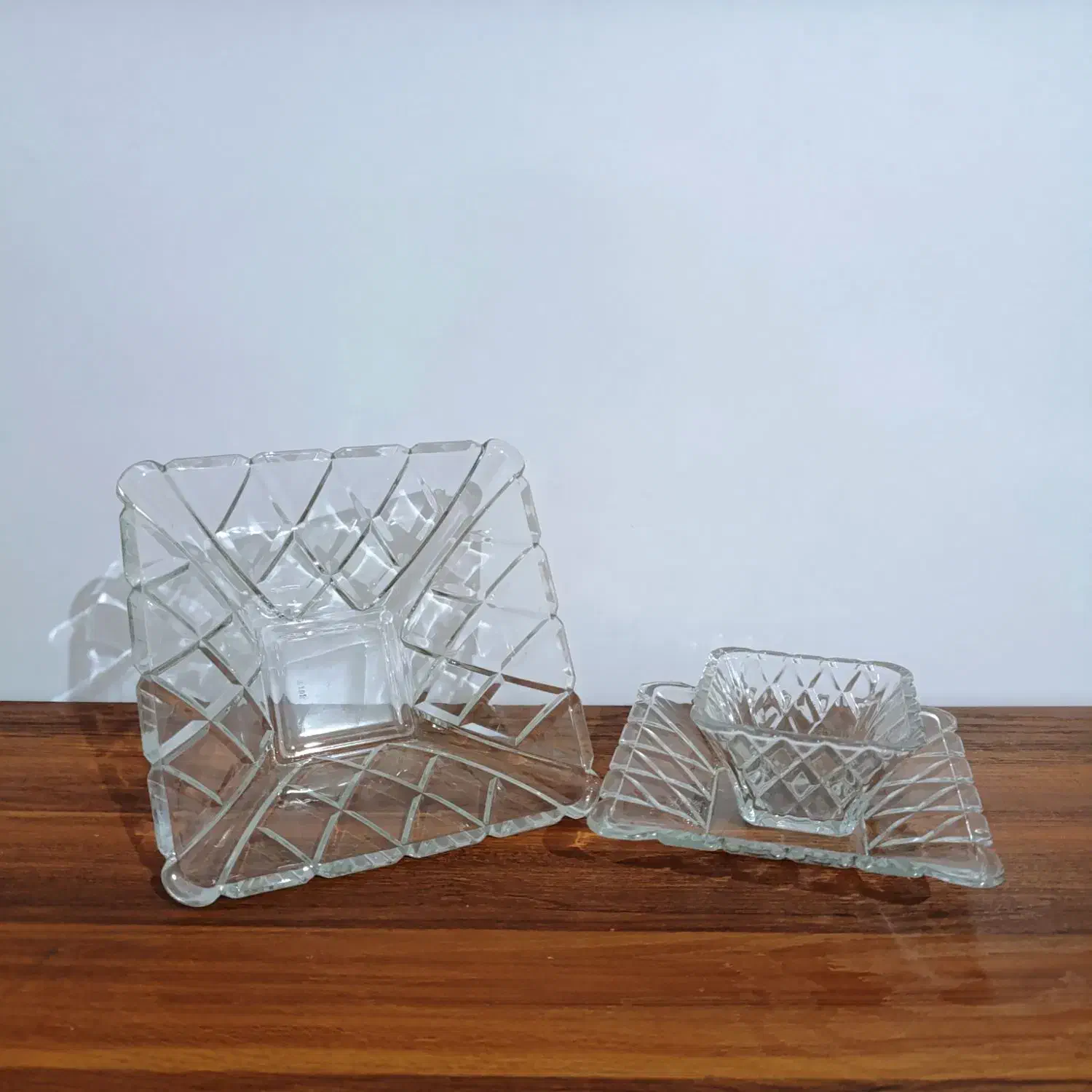 کاسه بشقاب پیاله بلور کریستال|ظروف سرو و پذیرایی|بهارستان, |دیوار