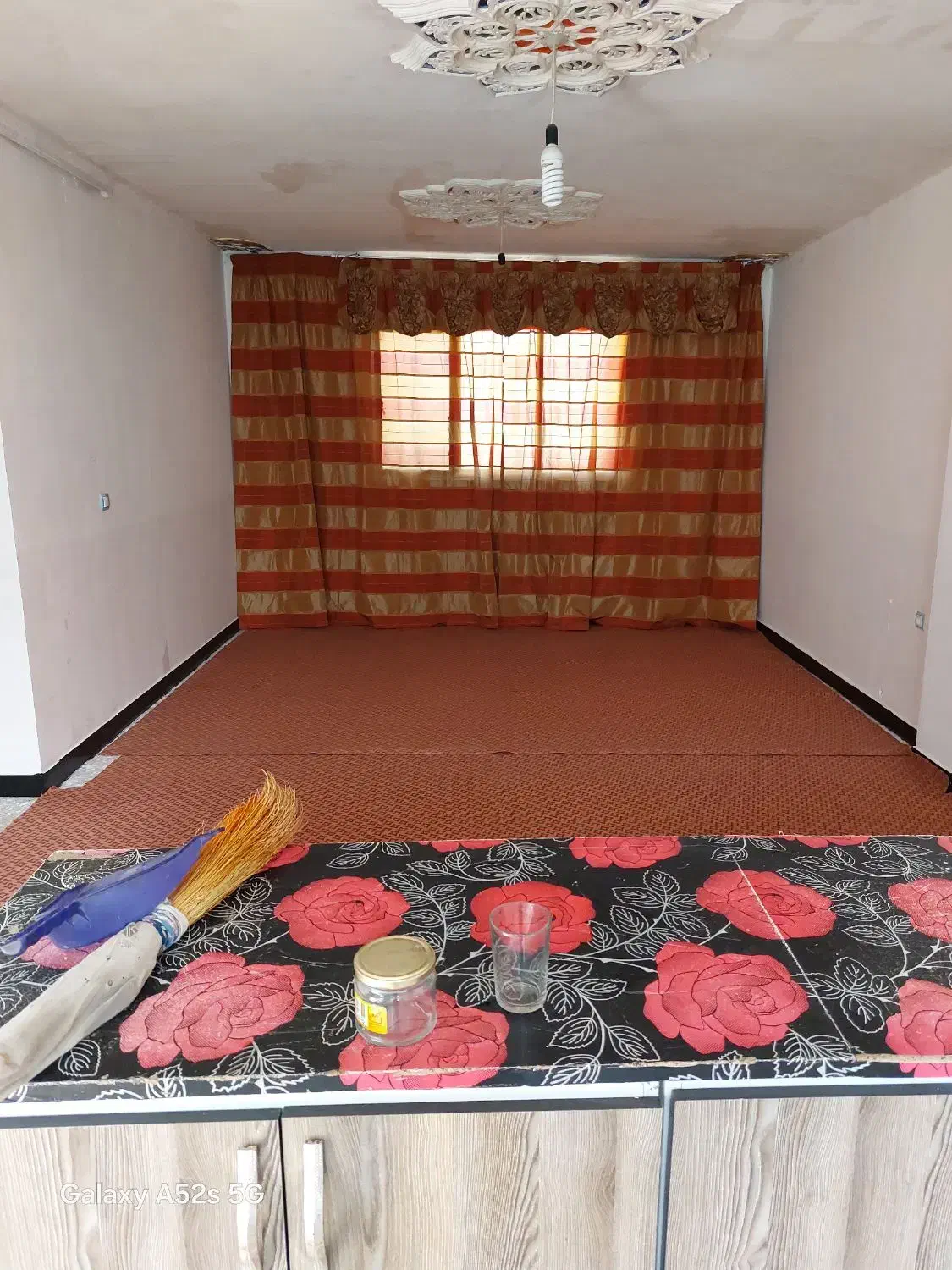 فروش آپارتمان ۱۳۰۰۰۰۰میلیارد.فقط نقد رهن بافروشنده|فروش آپارتمان|یاسوج, |دیوار