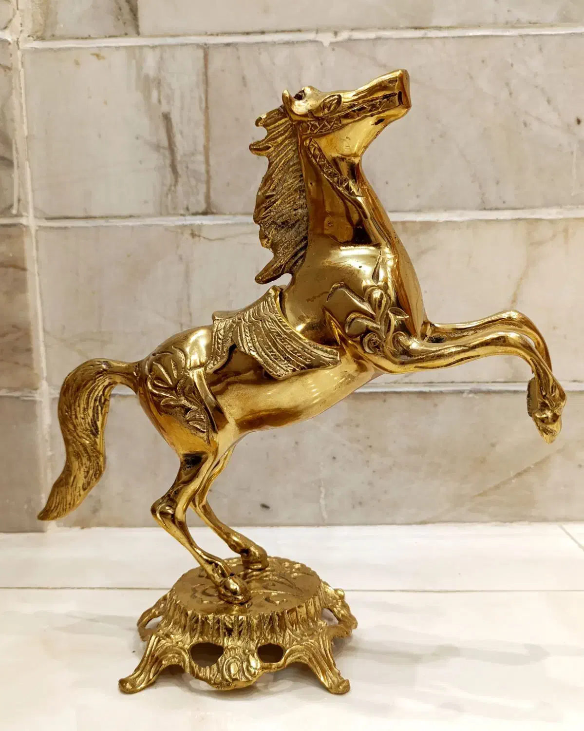 دوعدد مجسمه برنجی|مجسمه، تندیس، ماکت|سبزوار, توحیدشهر|دیوار