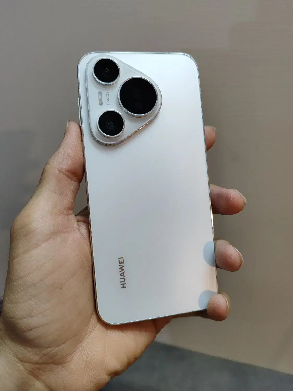 پرچمدار هواوی Pura 70 باگارانتی غول دوربینا|موبایل|مشهد, کوی المهدی|دیوار