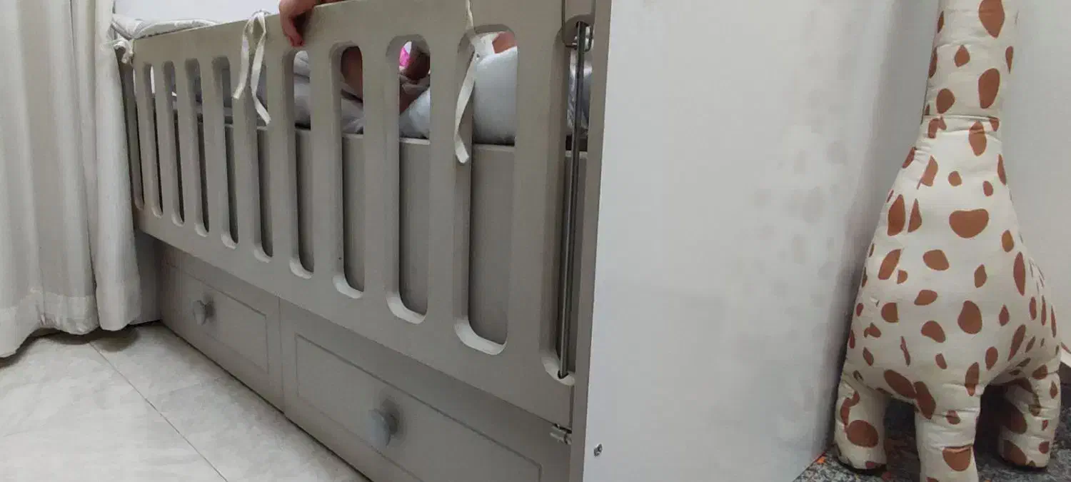 تخت خواب نوزاد  در حد نو|تخت و صندلی بچه|پاکدشت, پاکدشت (مامازند)|دیوار