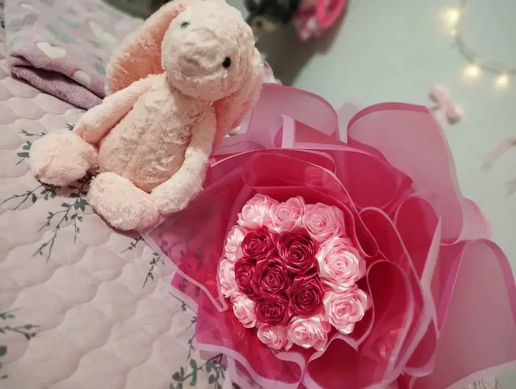 گل رز ربانی با قیمت کم ولی یه کار موندگار|گل مصنوعی|اصفهان, درب سیبه علیا|دیوار