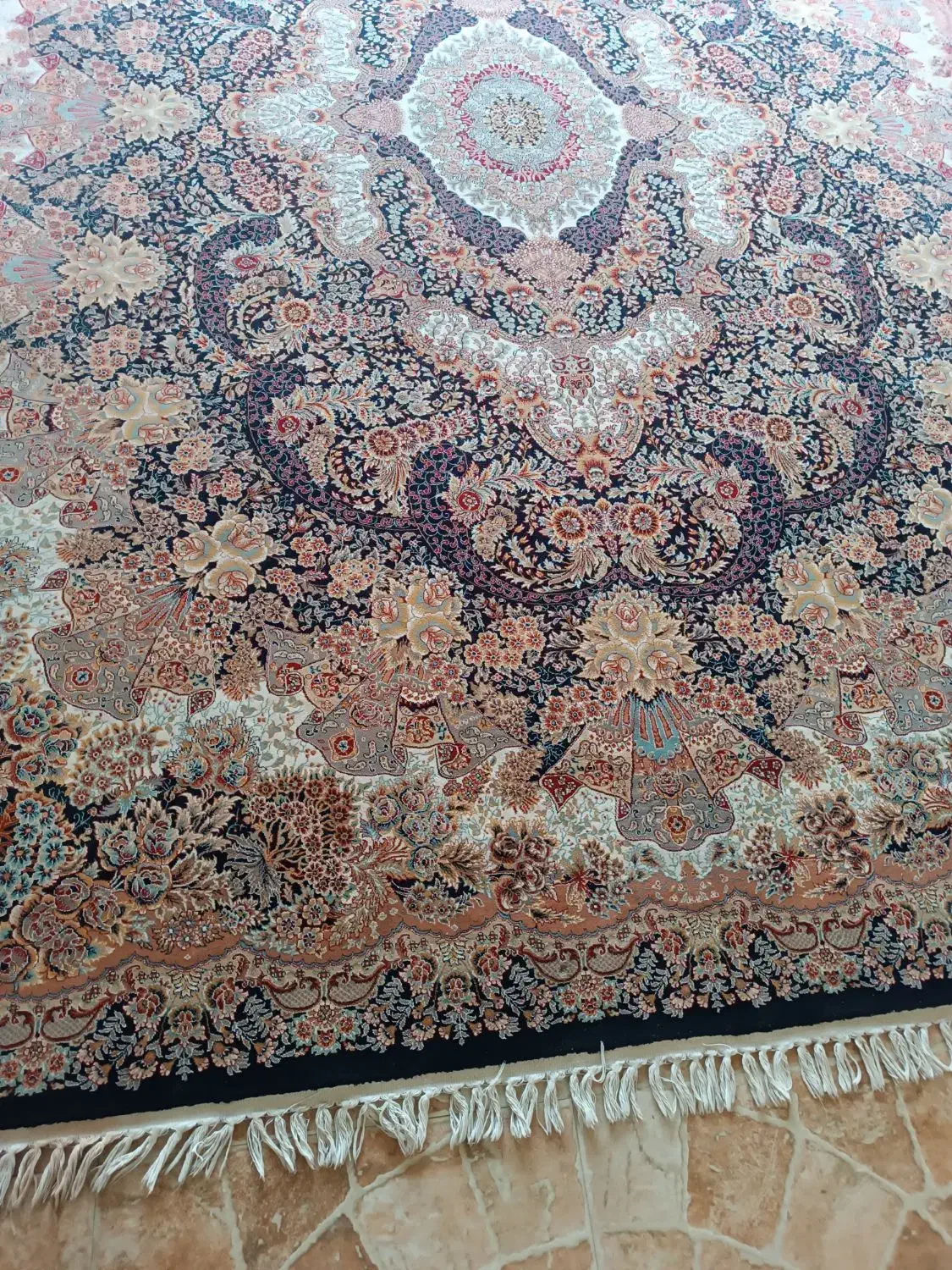 فرش ۱۲متری ۷۰۰شانه|فرش|لاهیجان, بازکیاگوراب|دیوار