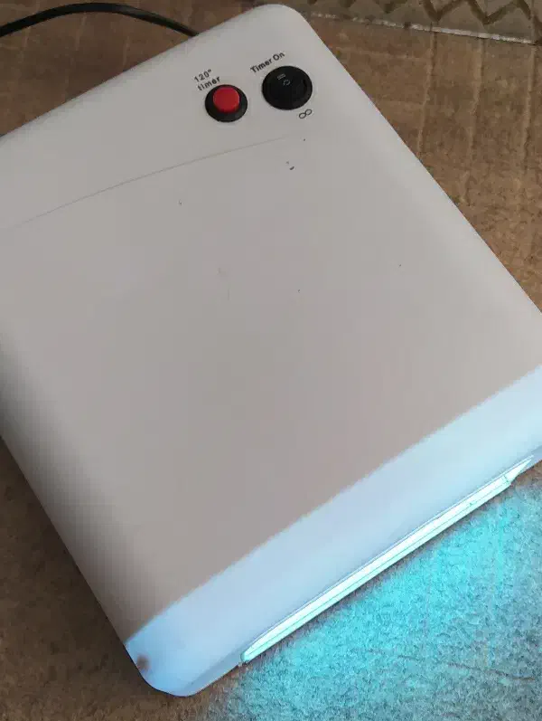 دستگاه یووی یاکسون|آرایشگاه و سالن‌های زیبایی|جوانرود, |دیوار