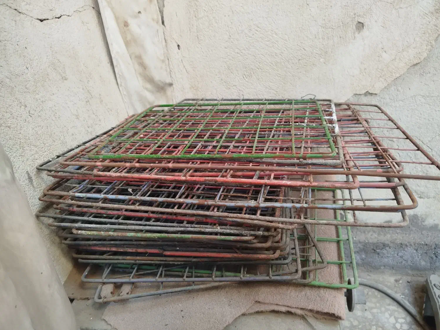 قفسه|لوازم جانبی حیوانات|قم, چهار مردان|دیوار