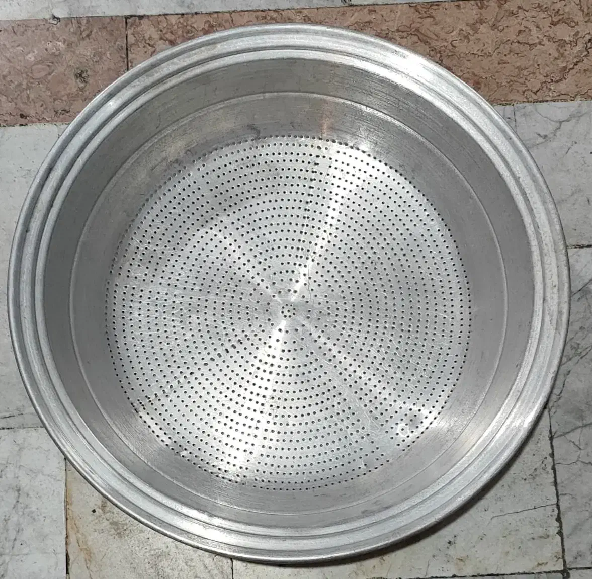 آبکش روحی جنس قدیمی|ظروف پختوپز|تهران, سازمان برنامه شمالی|دیوار