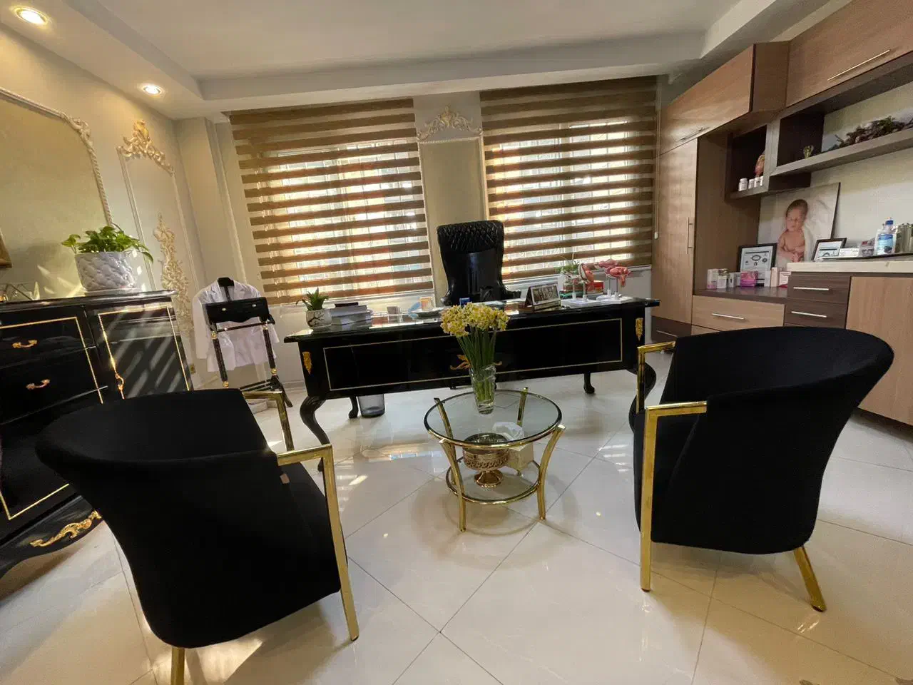 نیروی خانم خدماتی و نظافت در مطب|استخدام سرایداری و نظافت|تهران, حکمت|دیوار