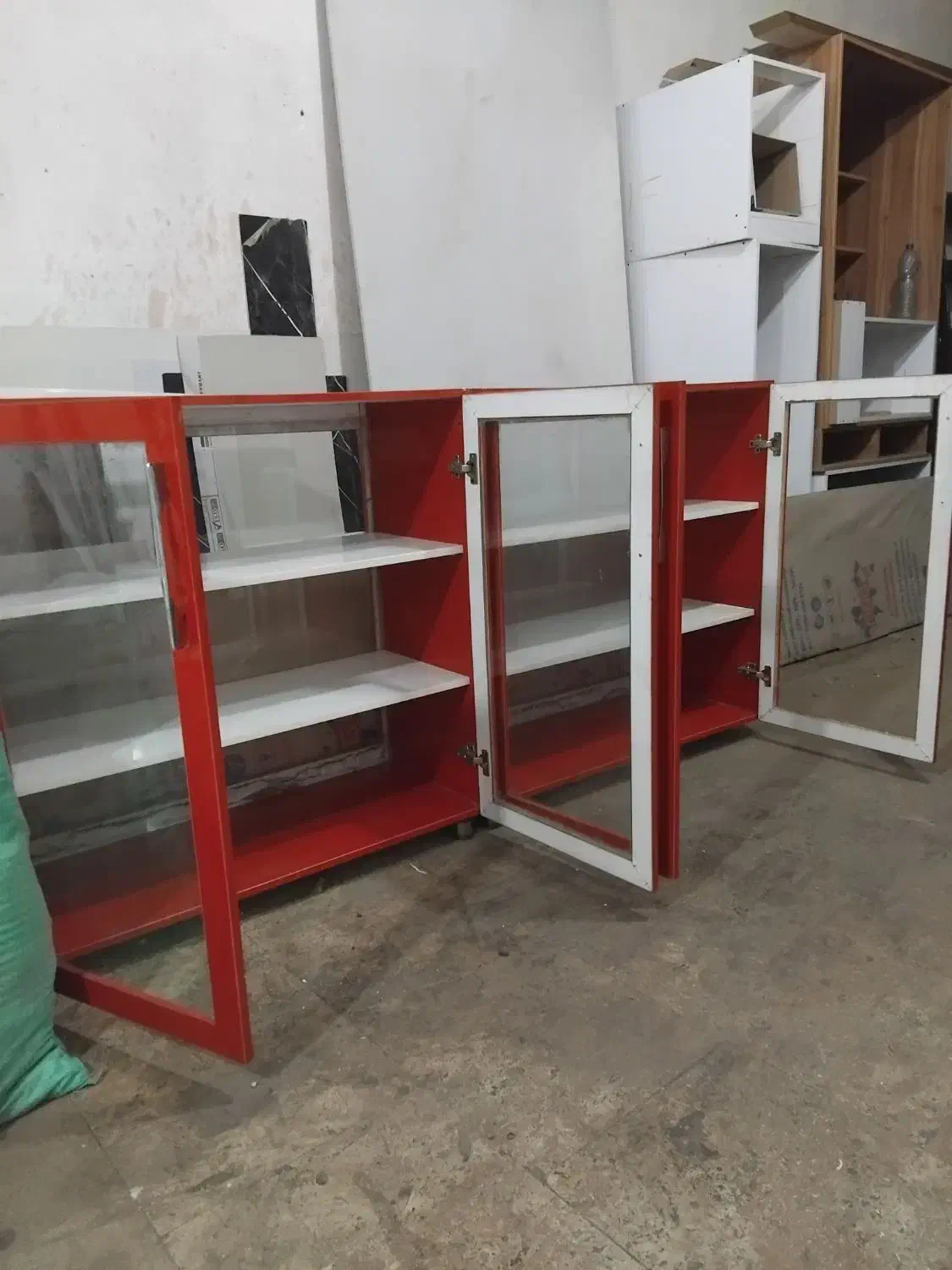 میز پیشخوان.دکور.ویترین|فروشگاه و مغازه|قم, زند آباد|دیوار