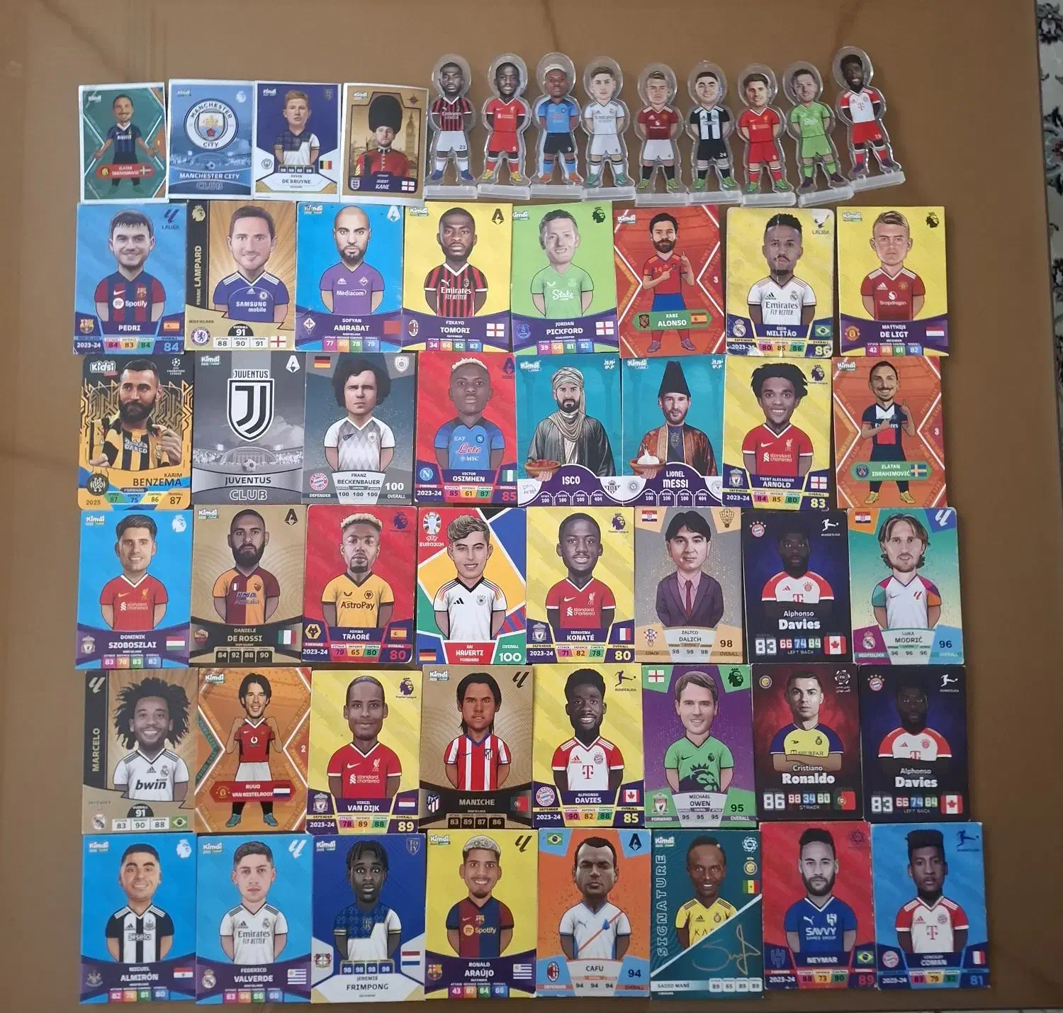 ۴۰ تا کارت کیمدی، ۹ تا فیگور|اسباببازی|تهران, افسریه شمالی|دیوار