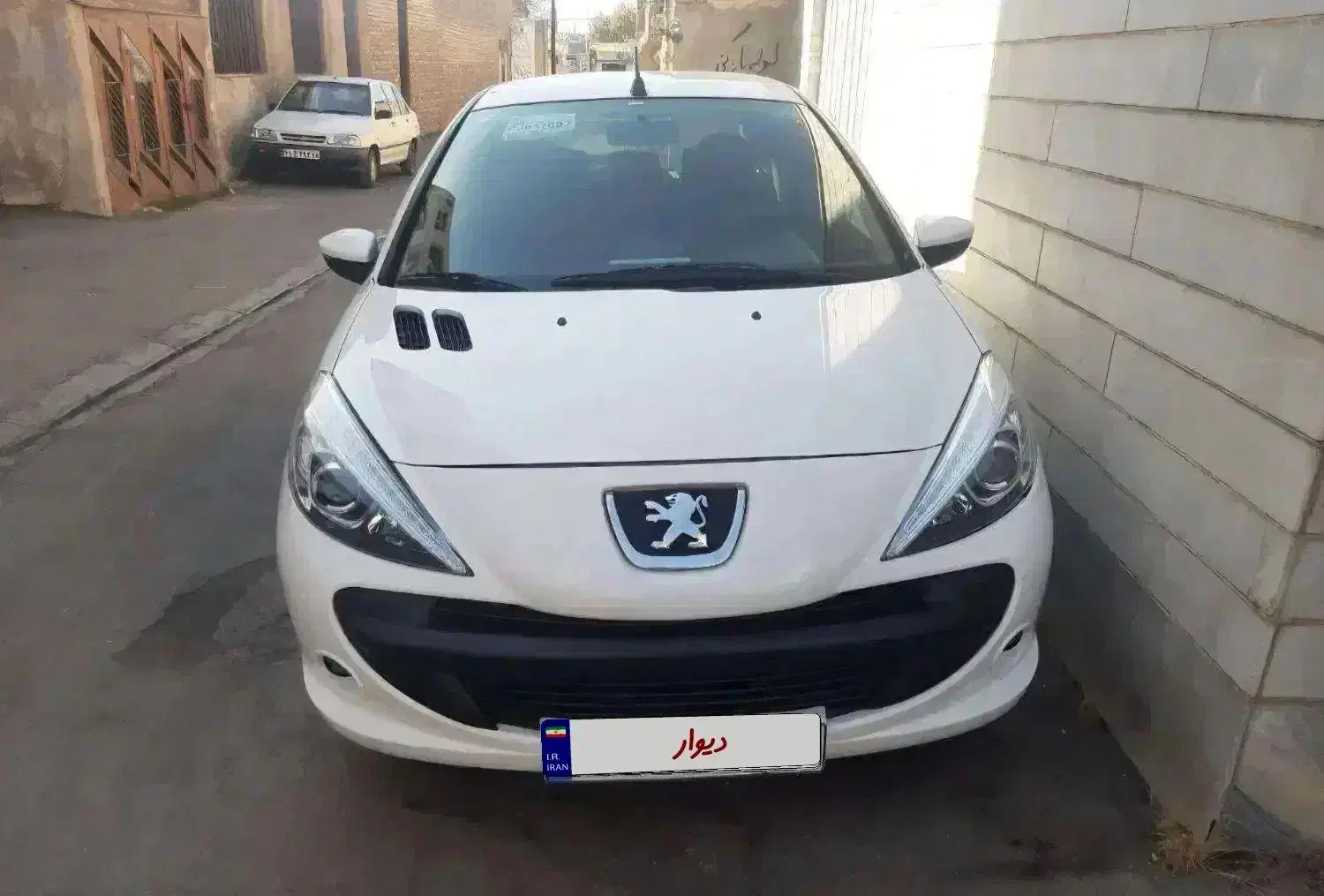 207 دنده ای فرمان برقی مدل 1402|خودرو سواری و وانت|دهدشت, |دیوار