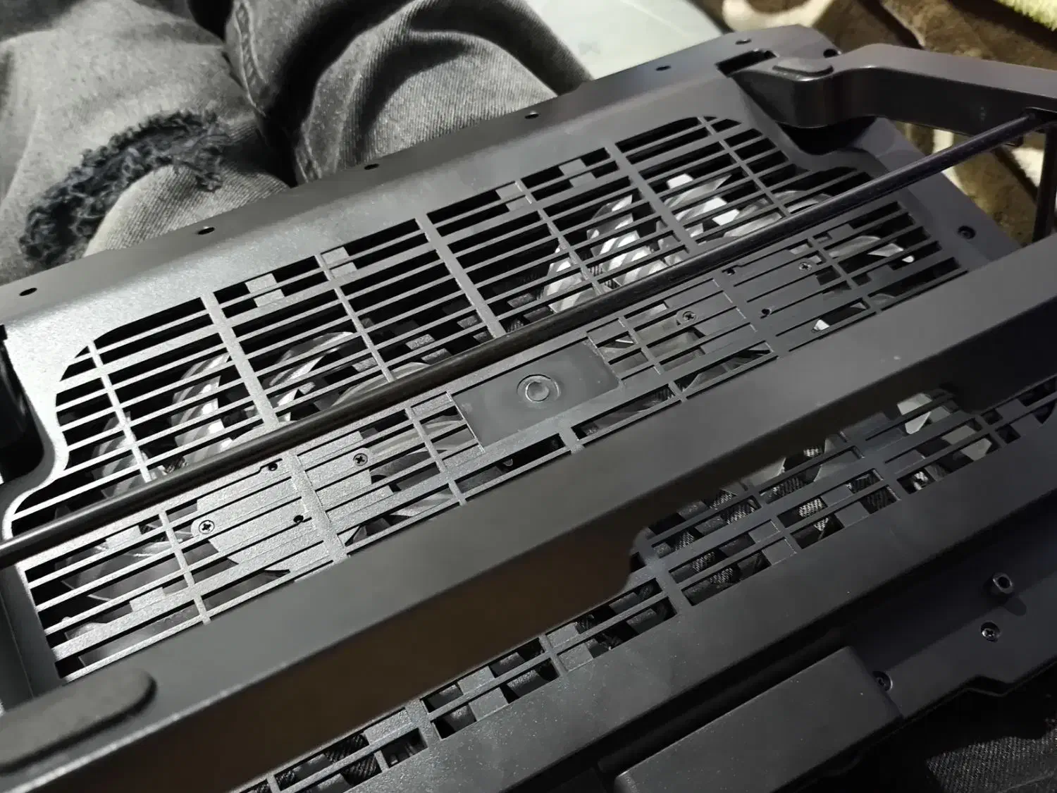 کول پد لپ تاپ گیمینگ|قطعات و لوازم جانبی رایانه|شیراز, آزادگان|دیوار