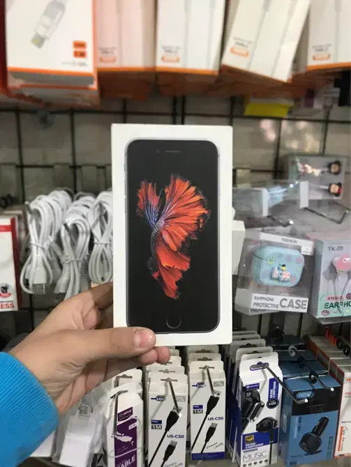 گوشی کارکرده وتعمیری شمارا به قیمت بالا|موبایل|محمدشهر, محمدشهر|دیوار