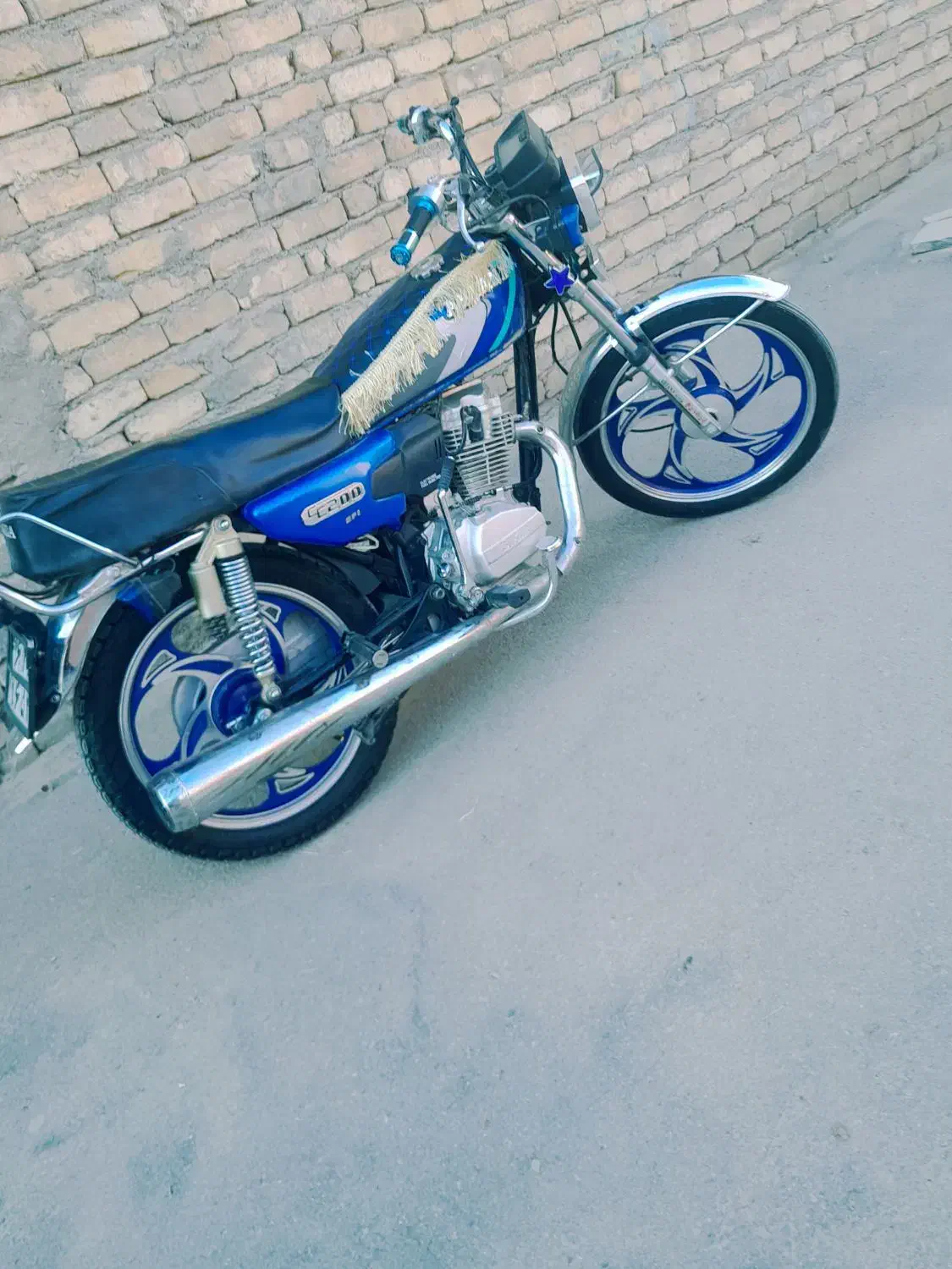 موتور ۱۲۵ ارینا ۱۴۰۰|موتورسیکلت|نجف‌آباد, قلعه سفید|دیوار