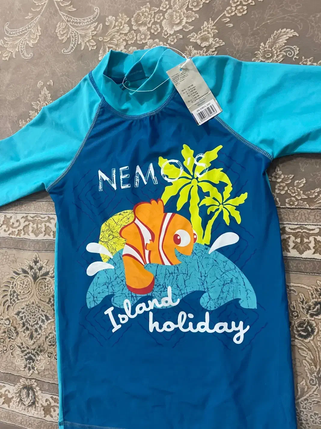 لباس بیگانه خارجی|کفش و لباس بچه|قم, انسجام|دیوار