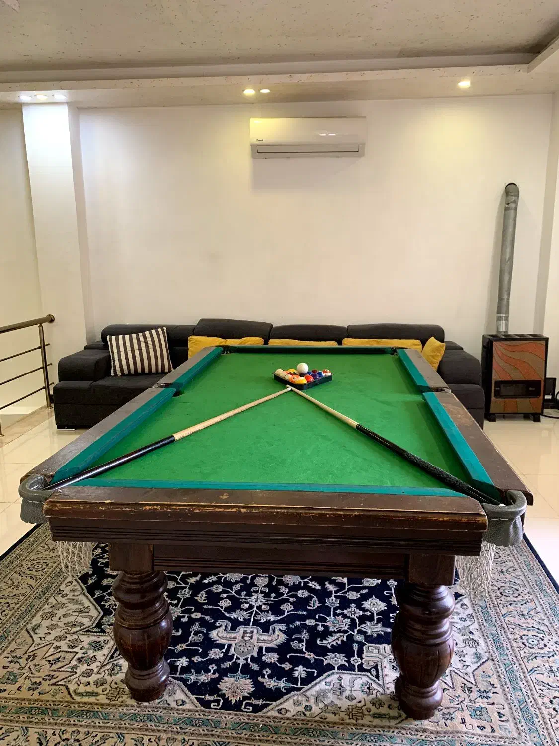 ویلااستخروجکوزی سلمانشهر|اجارهٔ کوتاه‌مدت ویلا و باغ|سلمان‌شهر, |دیوار