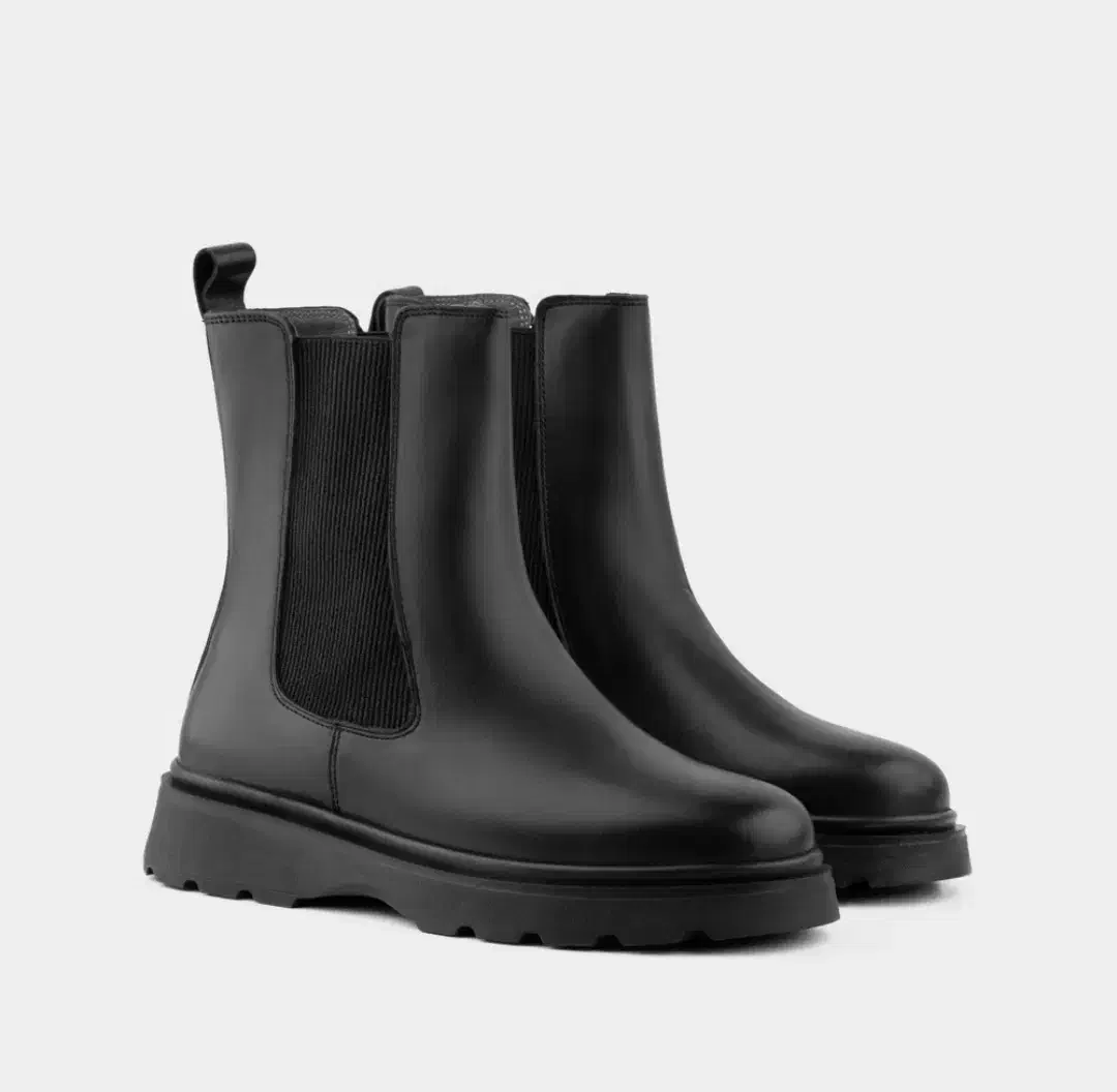 نیم بوت|کیف، کفش، کمربند|خورموج, |دیوار