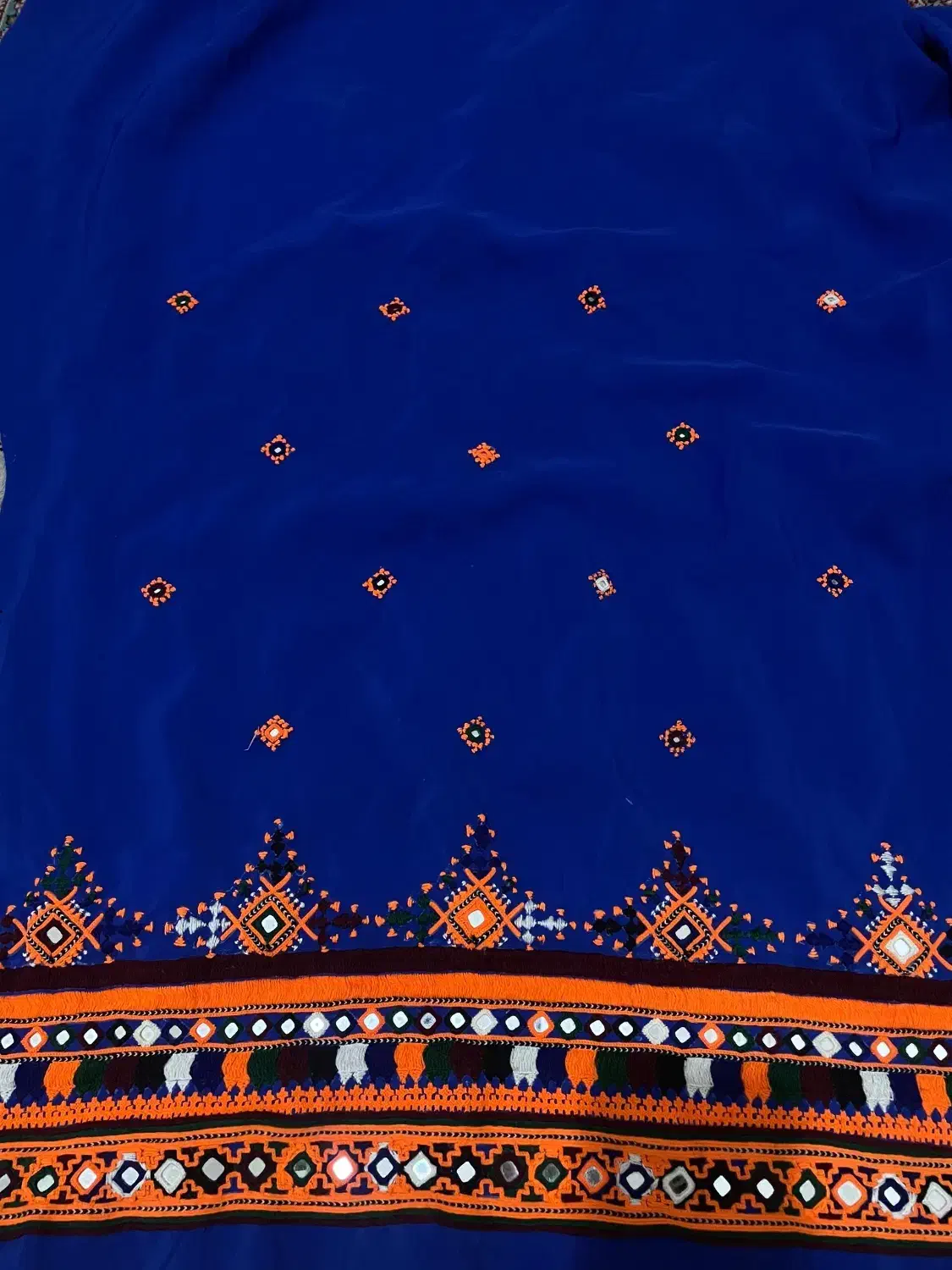 لباس دست دوز نیمه اماده|لباس|چابهار, |دیوار