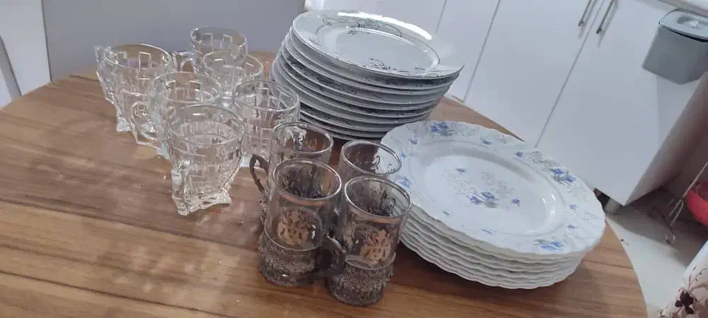 وسایل خانه و آشپزخانه|ظروف سرو و پذیرایی|رشت, کوی حسینی|دیوار