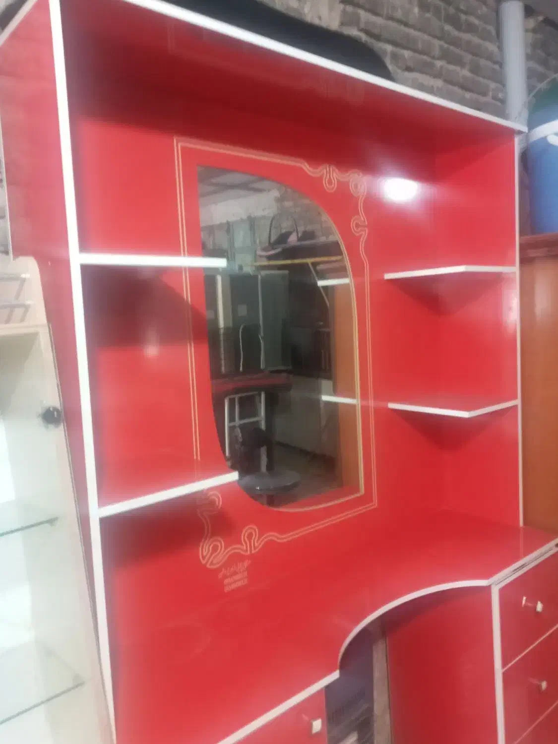 میز آرایشگاه|آرایشگاه و سالنهای زیبایی|اهر, |دیوار