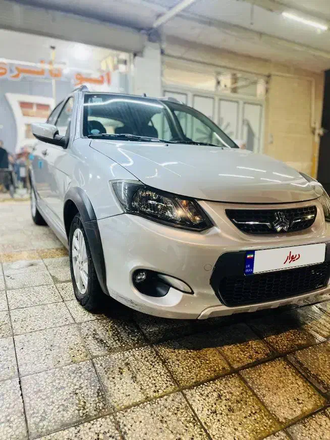 کوییک R نقره‌ای سقف‌مشکی مدل 1401|خودرو سواری و وانت|بهبهان, |دیوار