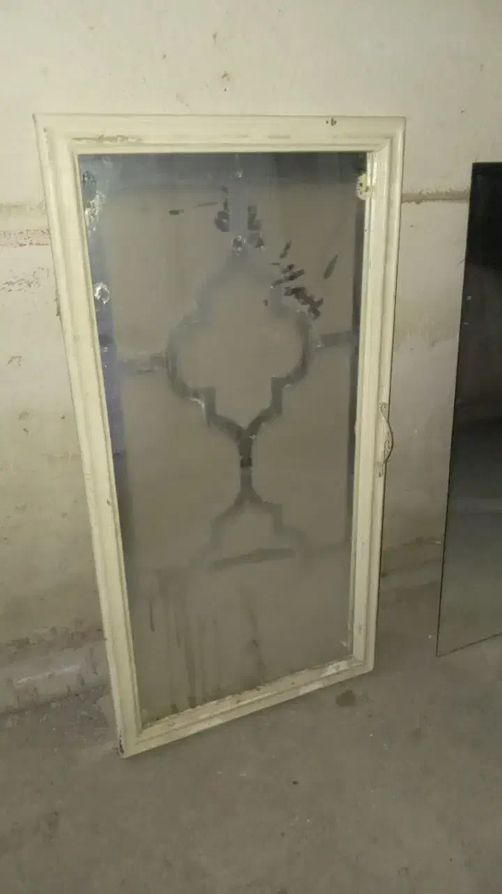 آینه قدی|آینه|گرگان, |دیوار