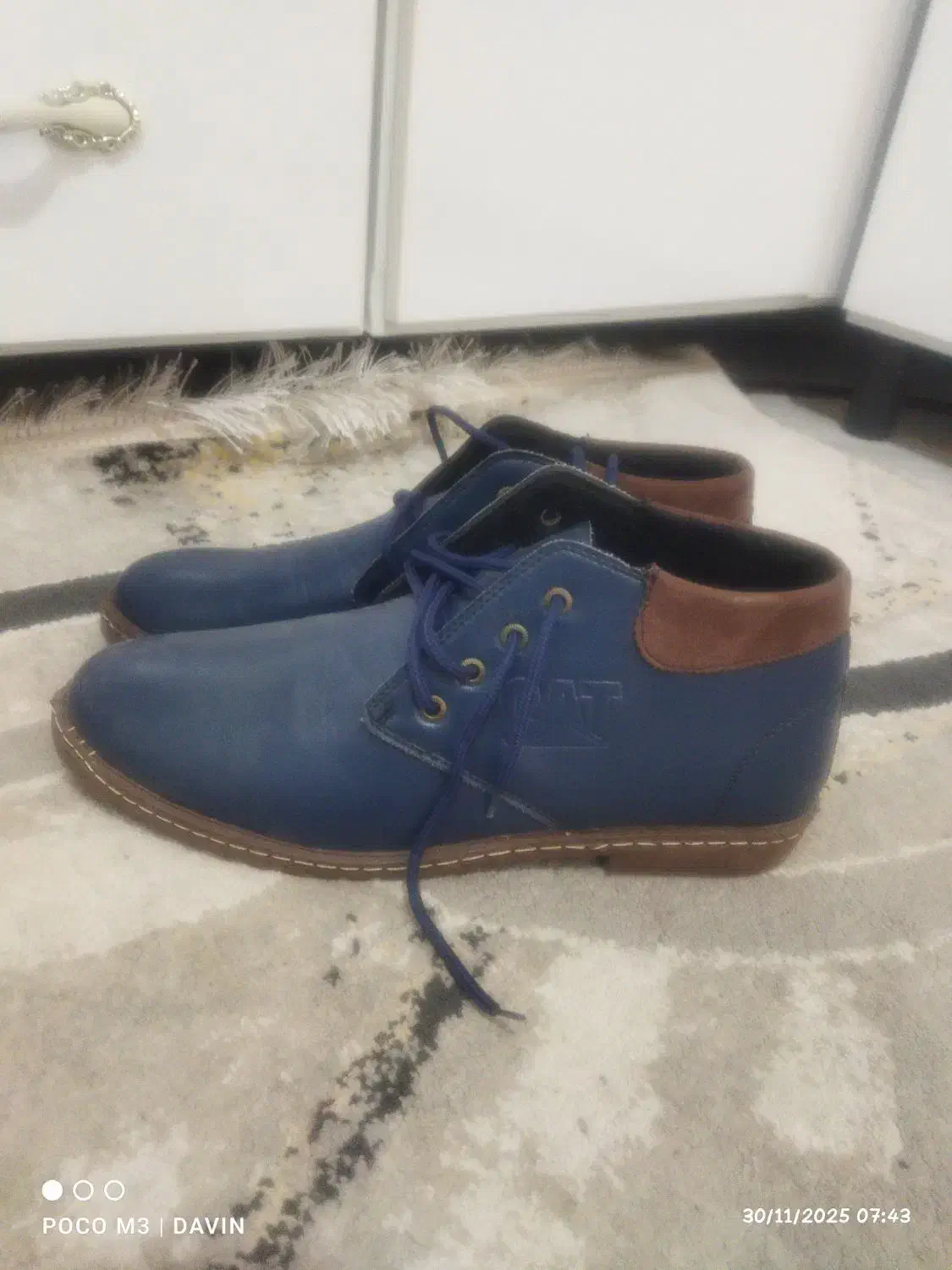 نیم بوت|کیف، کفش، کمربند|الیگودرز, |دیوار