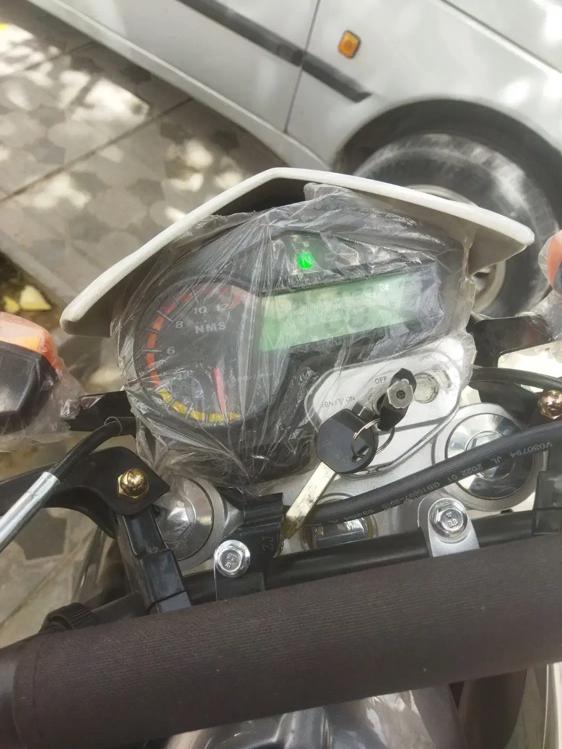 تریل پرواز مدل ۴۰۱ در حد|موتورسیکلت|تربت‌حیدریه, ده پائین|دیوار