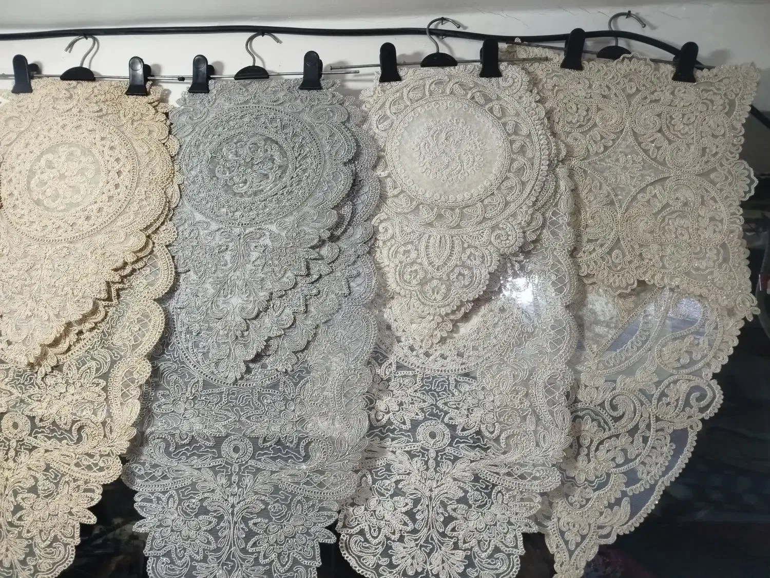 رومیزی دانتل  ۴تیکه ترک|پرده، رانر، رومیزی|باقرشهر, |دیوار