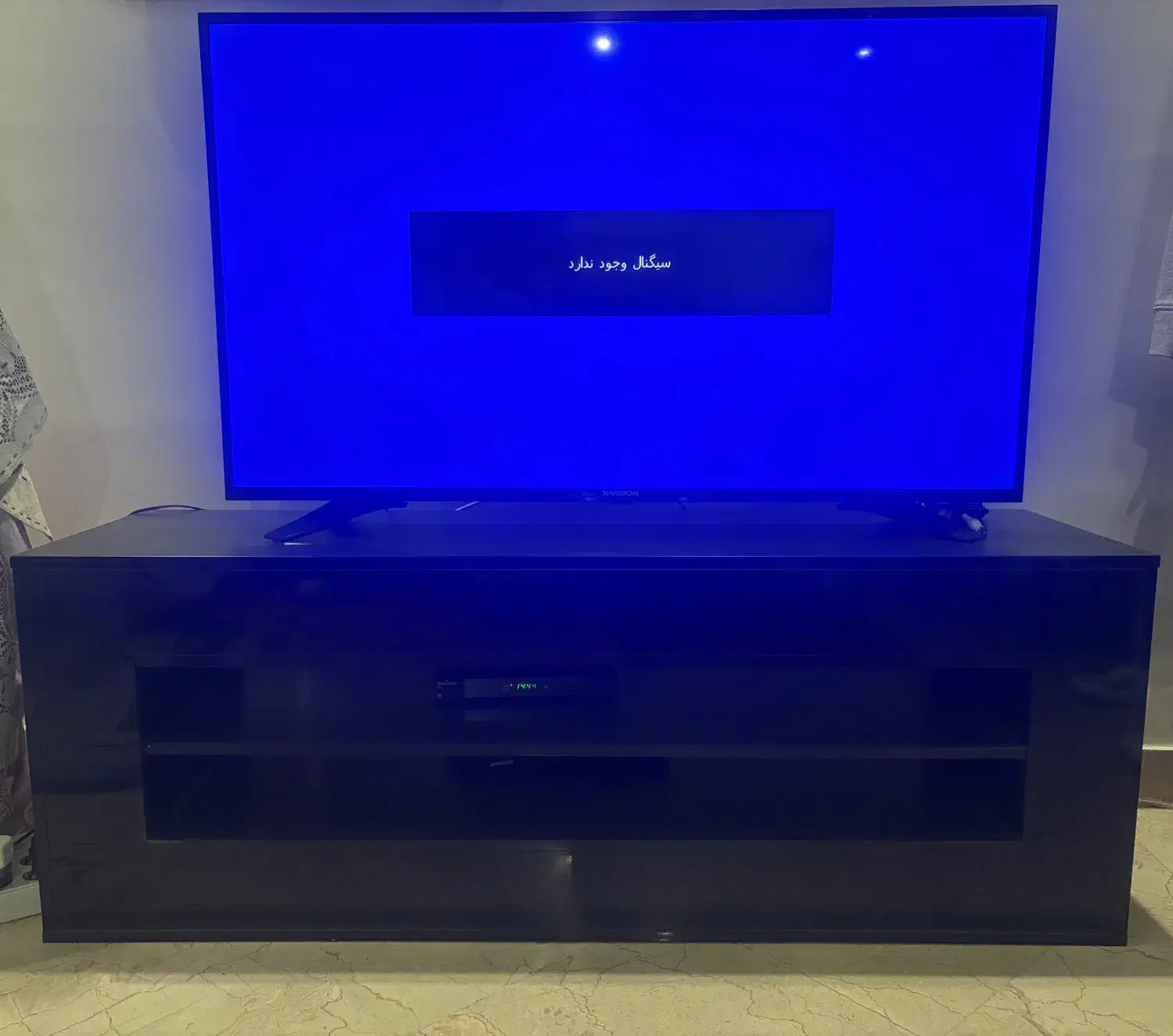 تلویزیون Xویژه ۴۲|تلویزیون و پروژکتور|تهران, جنتآباد جنوبی|دیوار