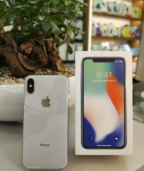 گوشی موبایل آیفون iphone x باطری100 لاکاغذی gig256|موبایل|مشهد, سراب|دیوار