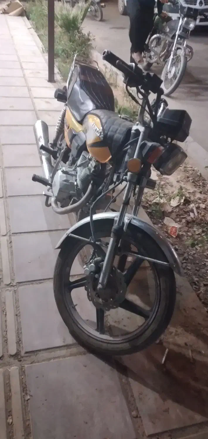 موتور|موتورسیکلت|اشکذر, |دیوار