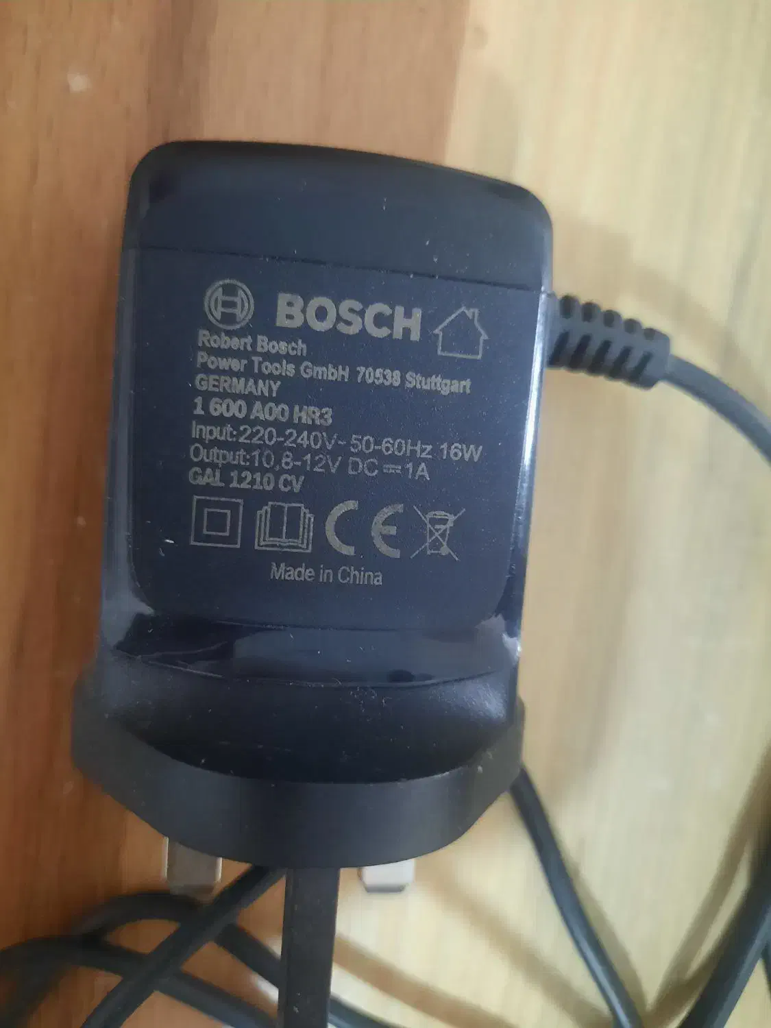 شارژر ۱۲ ولت بوش. اورجینال|ابزارآلات|تهران, شیخ هادی|دیوار