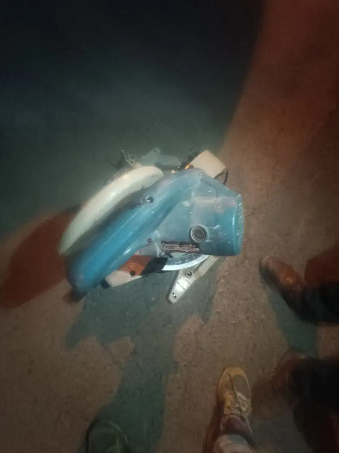 سلام فارسی بر1013سالم|ابزارآلات|پرند, فاز ۶|دیوار