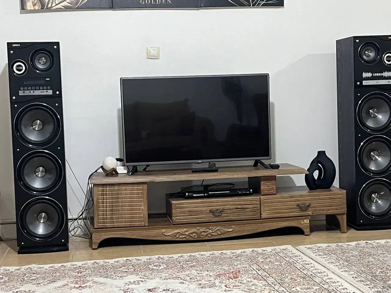 تلویزیون ۴۲ اینچ اصل کره ال جی|تلویزیون و پروژکتور|محمدشهر, همایون ویلا|دیوار