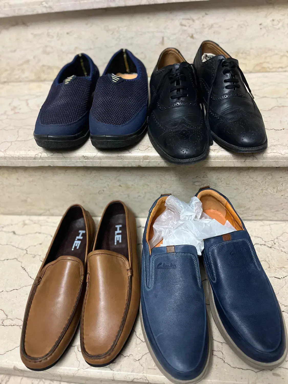 کفش مردونه|کیف، کفش، کمربند|رشت, پل تالشان|دیوار