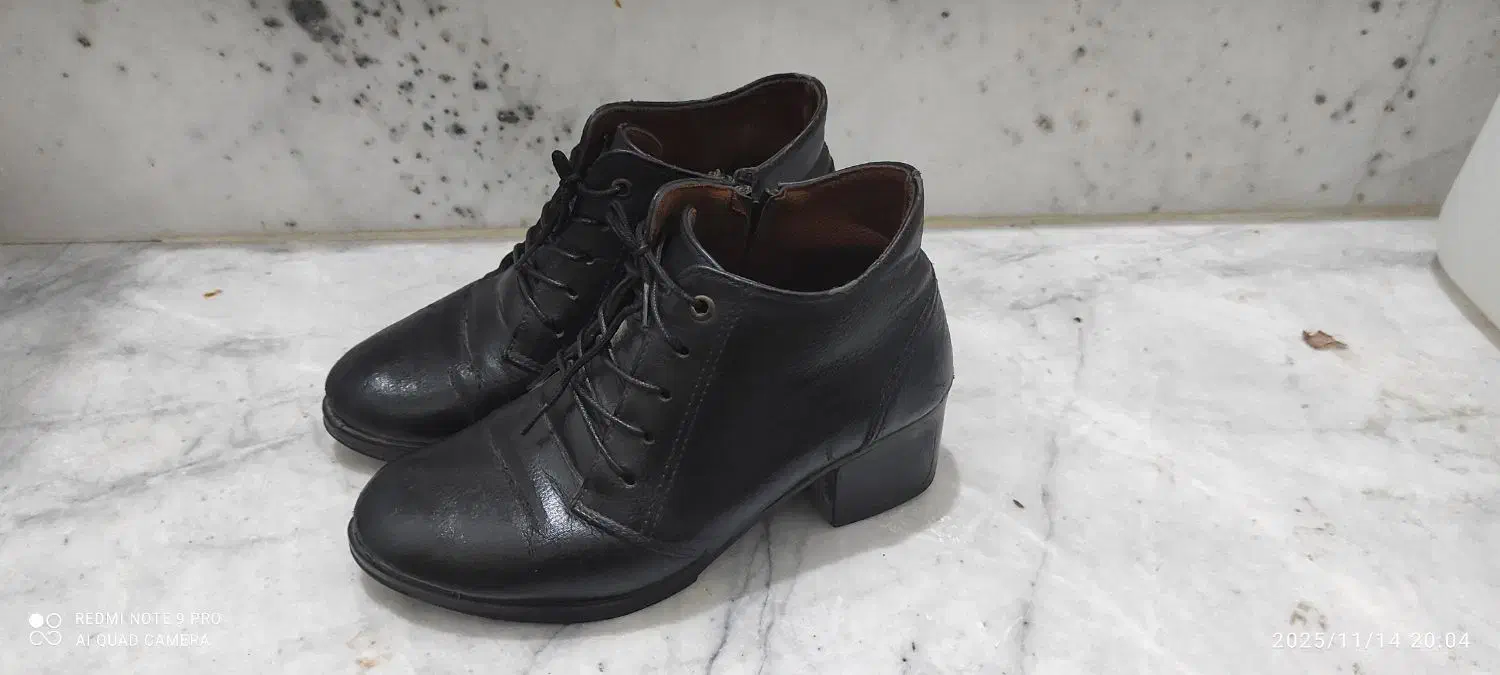 کفش و کتونی اسپرت زنانه|کیف، کفش، کمربند|اسفراین, |دیوار