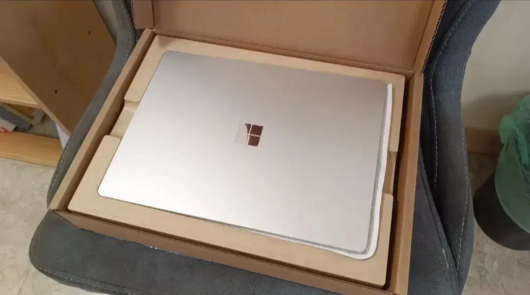 سرفیس لب تاب بسیار تمیز|رایانه همراه|علیآباد کتول, |دیوار