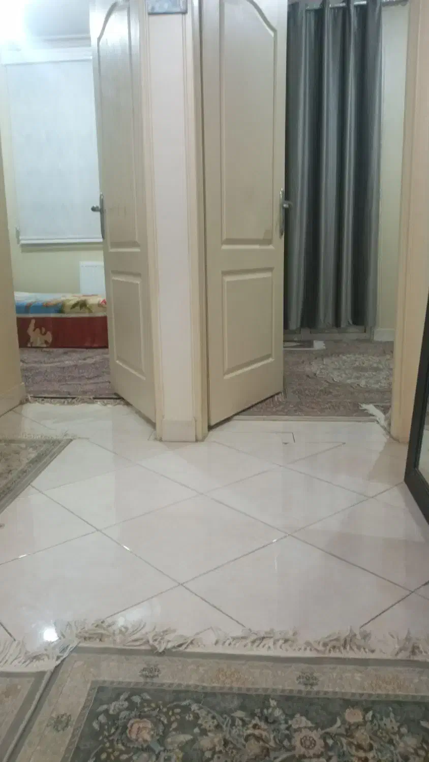 آپارتمان تک واحدی ۲ خوابه افسریه شمالی