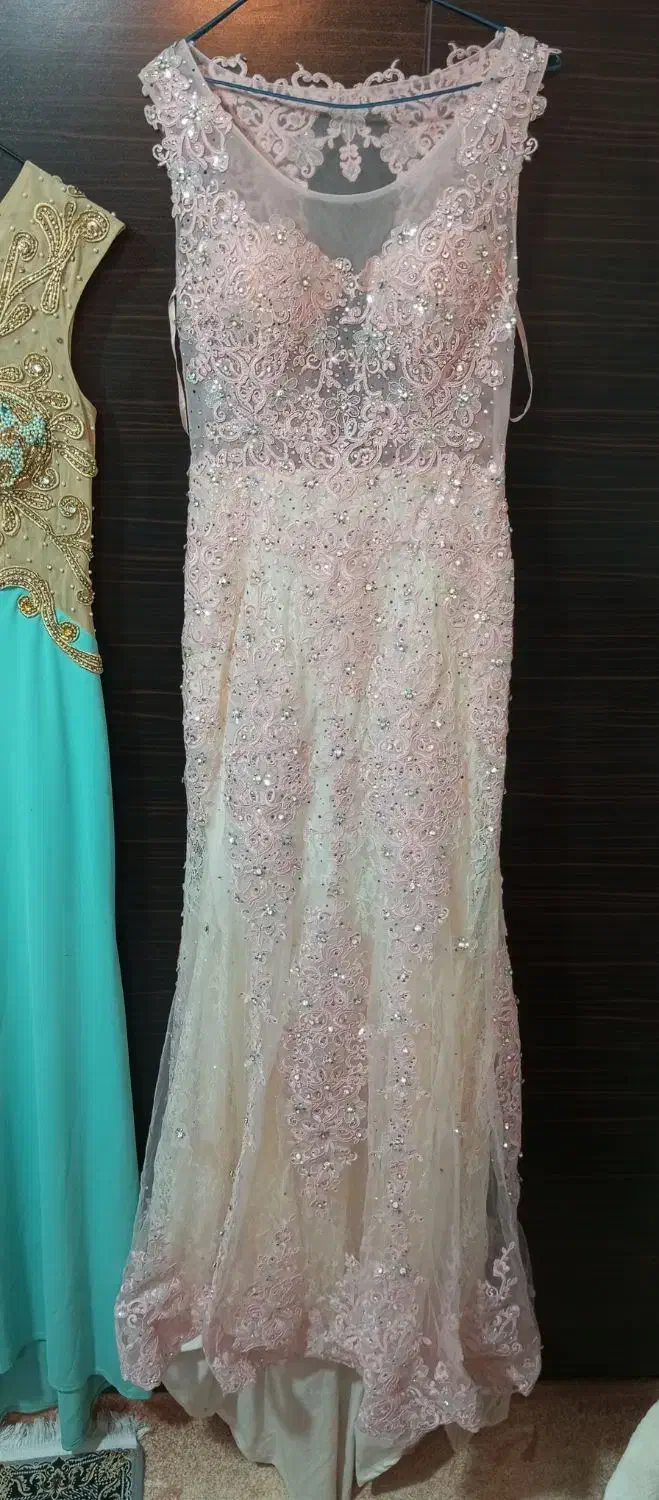 لباس|لباس|شاهینشهر, خانه کارگر|دیوار