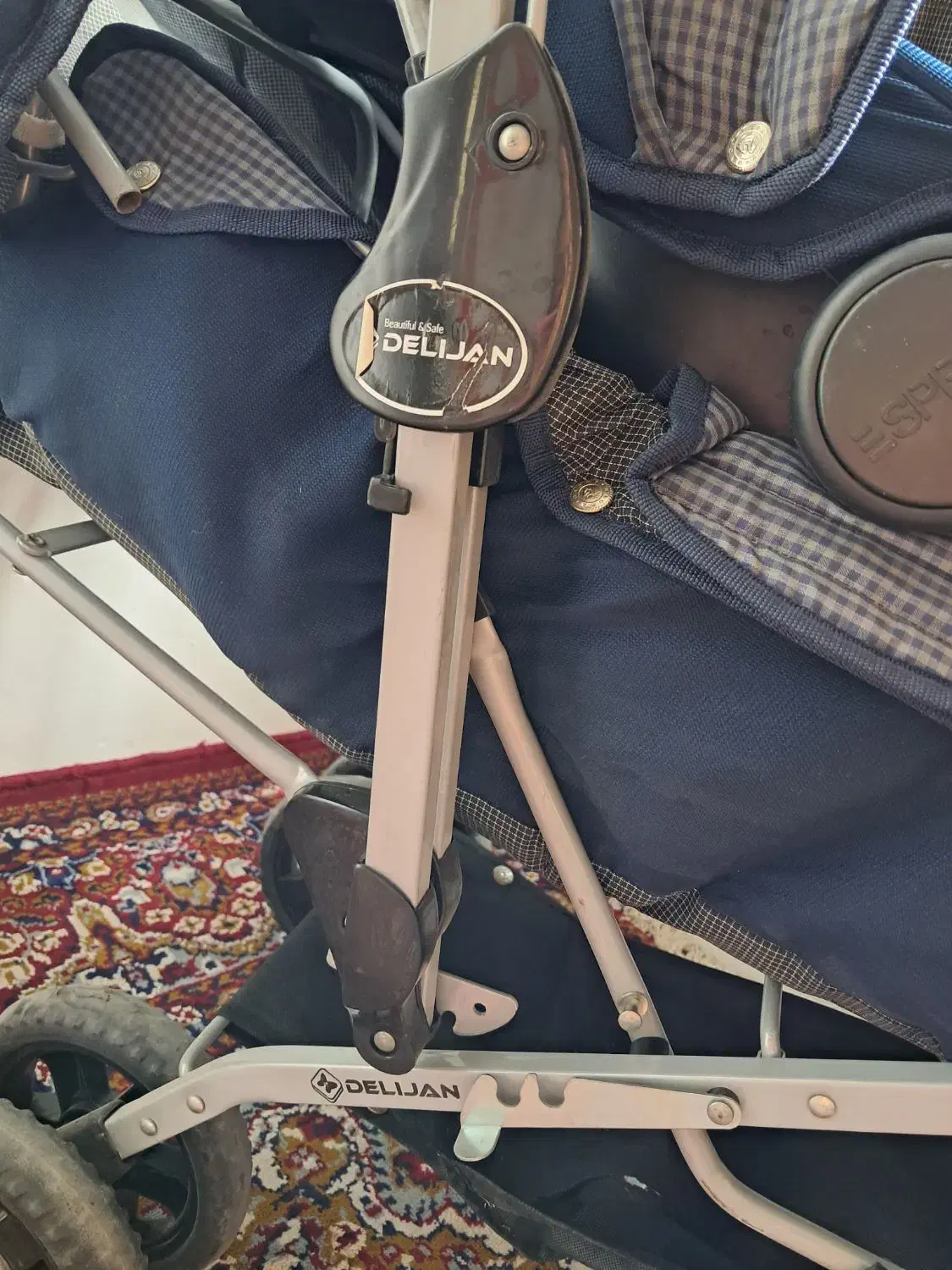 بدنه کالسکه|کالسکه و لوازم جانبی|اسفراین, |دیوار