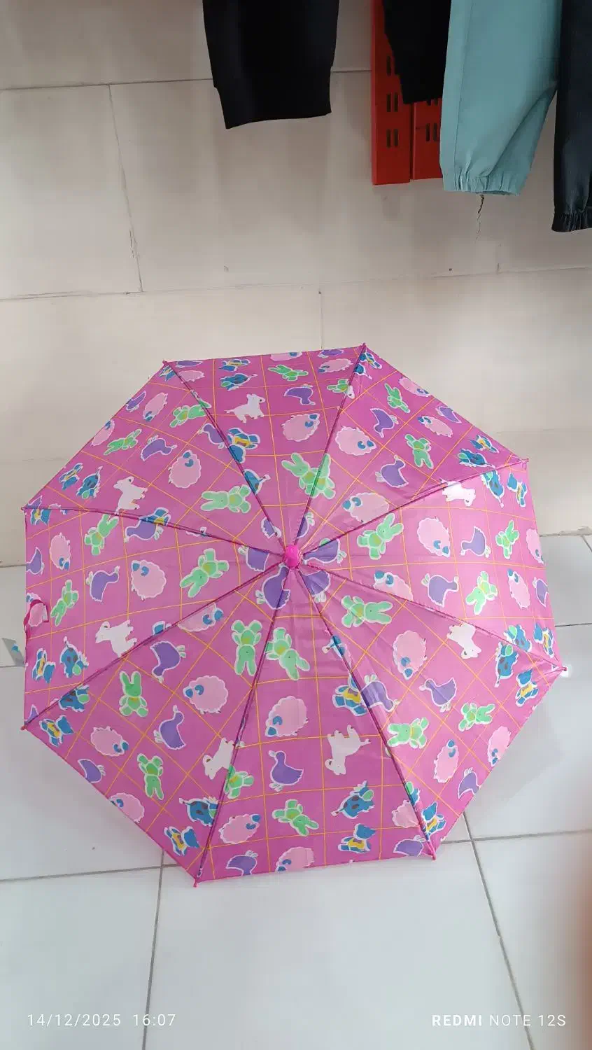 چتر طرح دار متوسط بچه گانه با قیمت مناسب|اسباببازی|لامرد, |دیوار