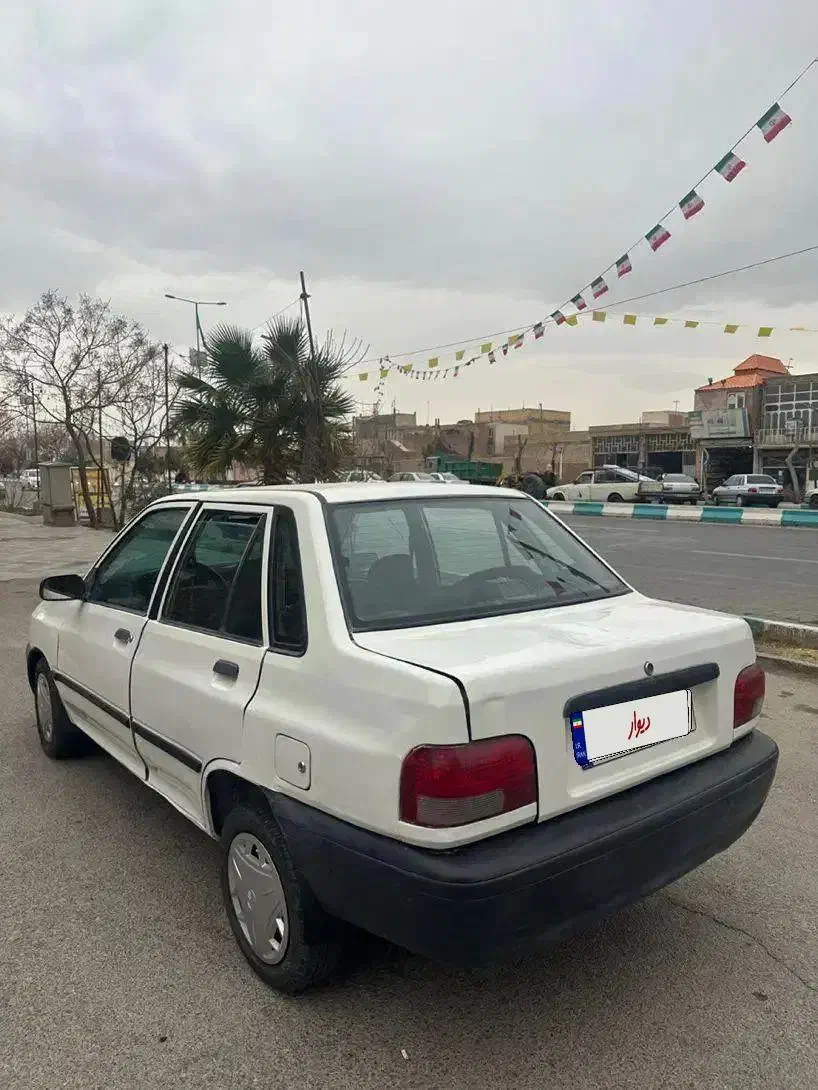 پراید مدل ۸۲|خودرو سواری و وانت|یزد, |دیوار