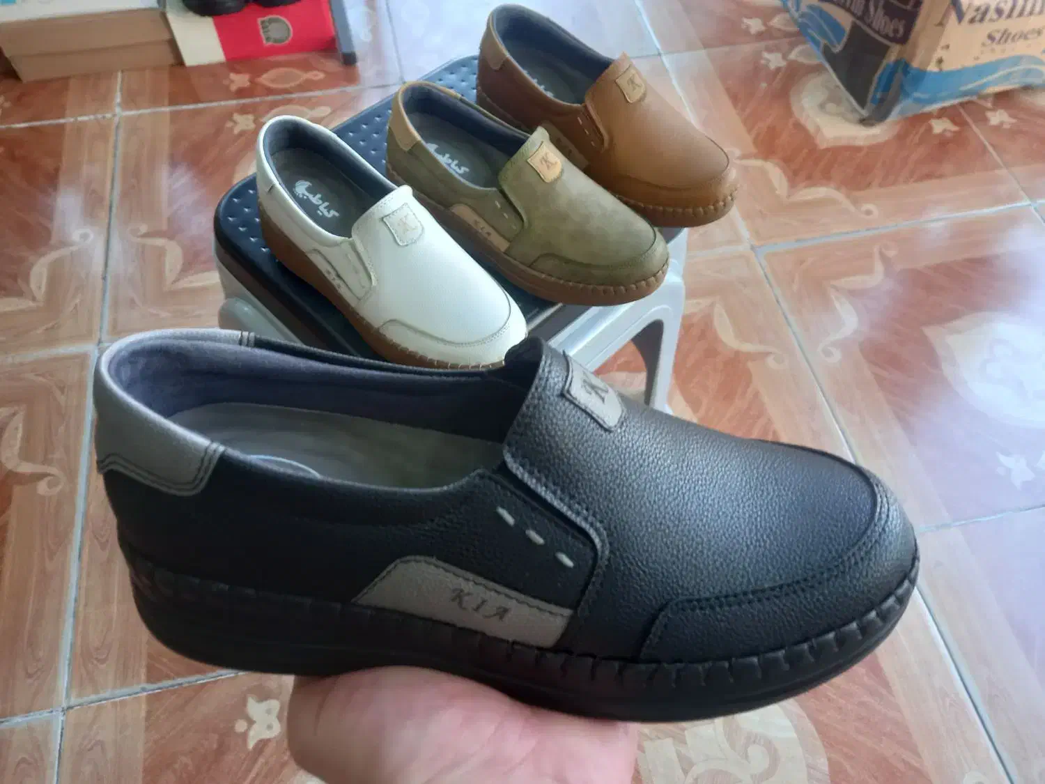 کفش زنانه|کیف، کفش، کمربند|رشت, کوی فکوری|دیوار