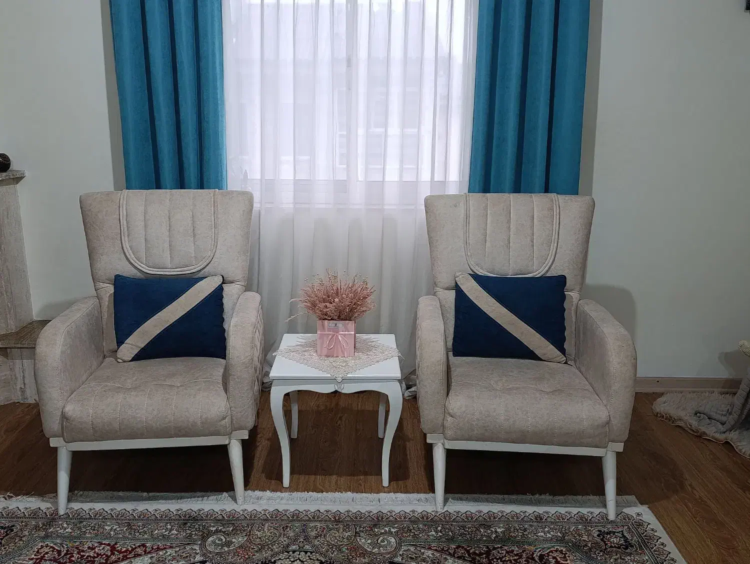 مبل ۷نفره|مبلمان خانگی و میز عسلی|رشت, یخسازی|دیوار