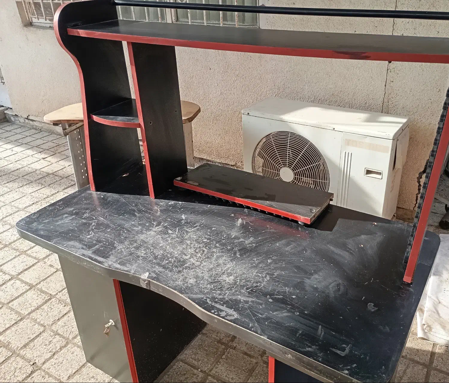 تعدادی میز کار|میز تحریر و کامپیوتر|قائم‌شهر, |دیوار